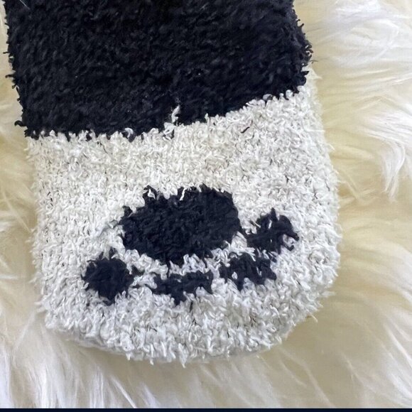 2 Pairs Fuzzy Socks for Women Fluffy Warm Soft Cozys Slipper Socks Funny Novelty - Picture 6 of 7